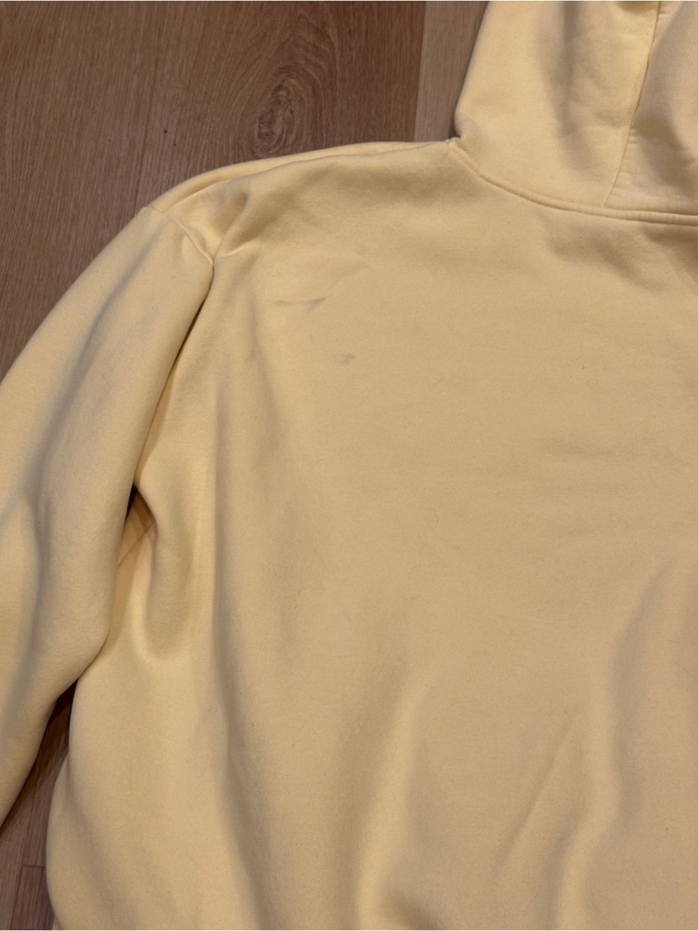 Comfrt Butter Yellow Sweatsuit - Picture 11 of 12